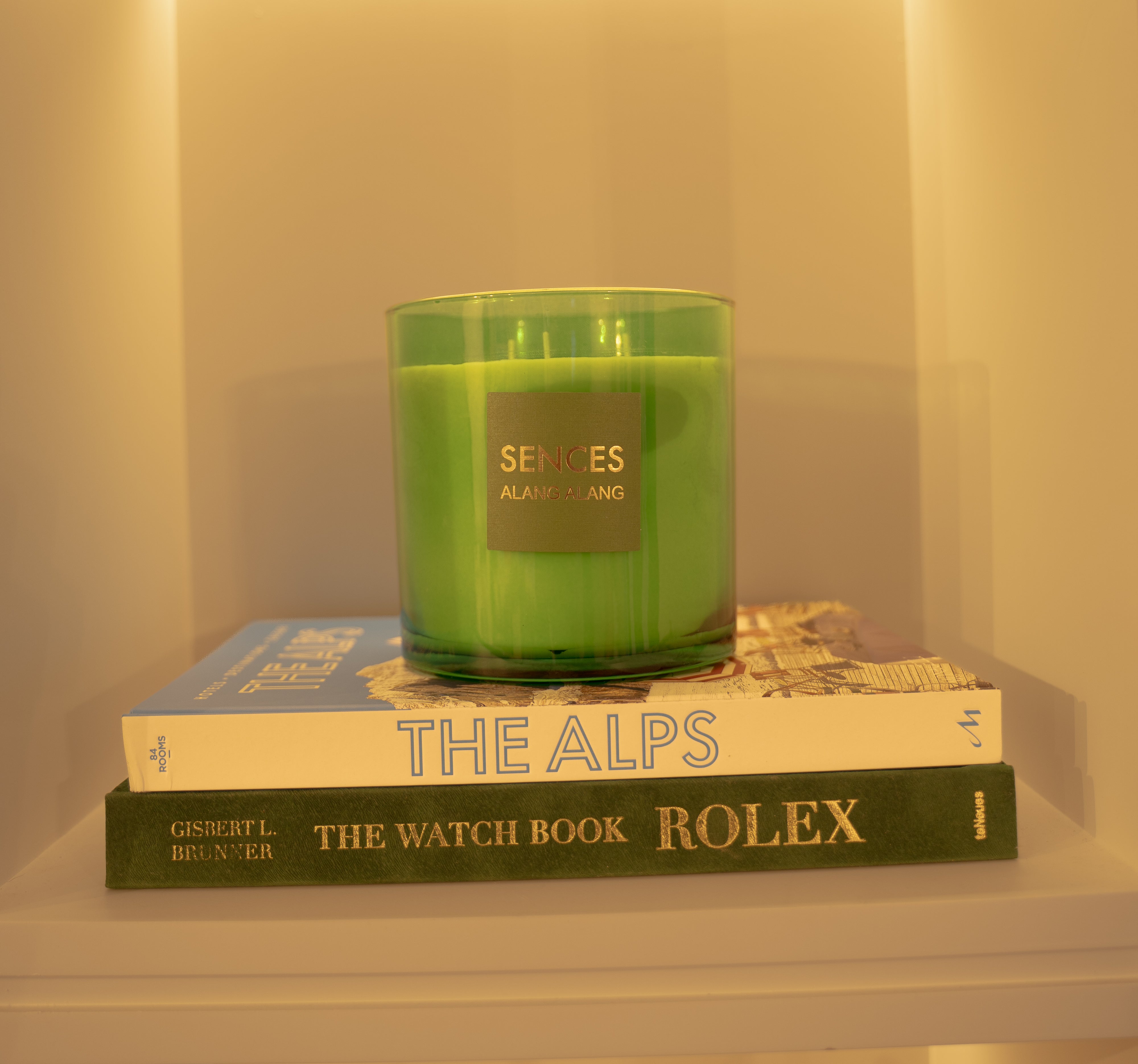 How to Choose the Right Candle for Your Home